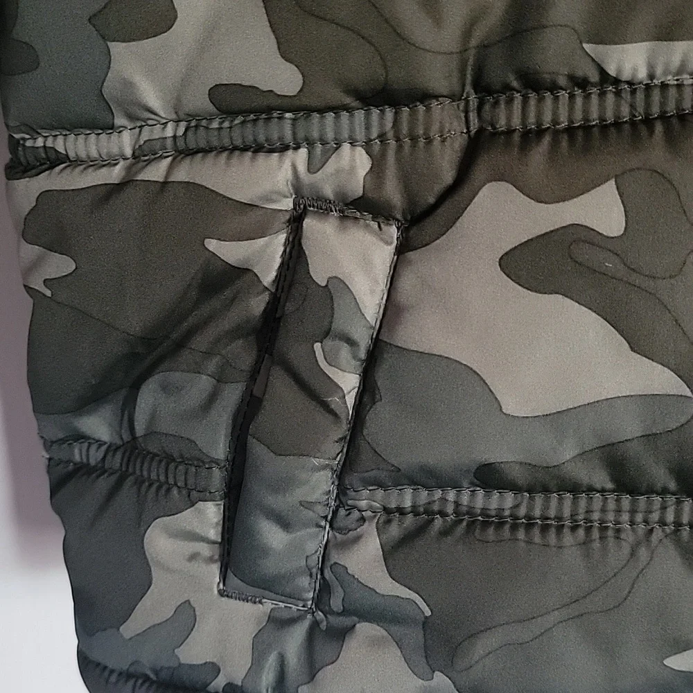 Healthtex boys 24 months, camouflage puffer coat.